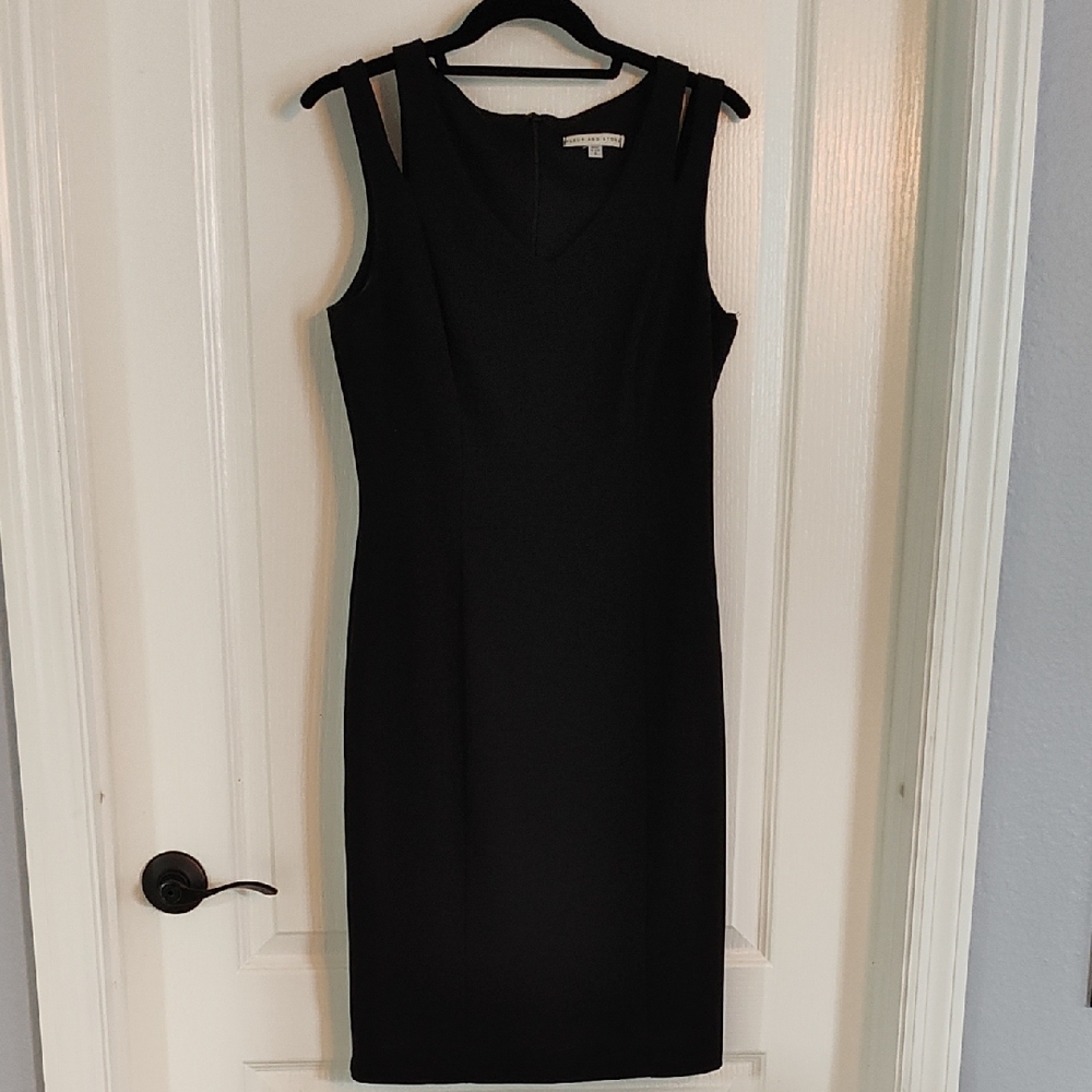 Fleur And Stone Elegant Black Sleeveless Dress